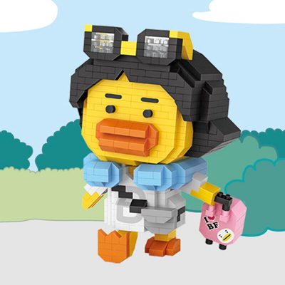 LOZ 9268 Animal World Yellow Duck Trip Suitcase Glasses 3D Model DIY Mini Diamond Blocks Bricks 4 - LOZ MALL