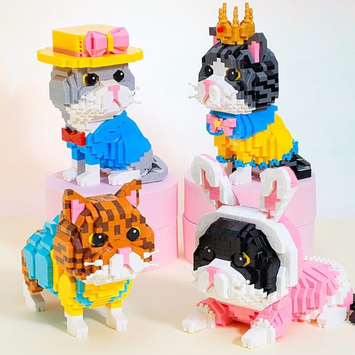 Balody Animal World Persian Cat Kitten Crown King Rabbit Overalls Hat Pet 3D Mini Diamond Blocks 1 - LOZ MALL