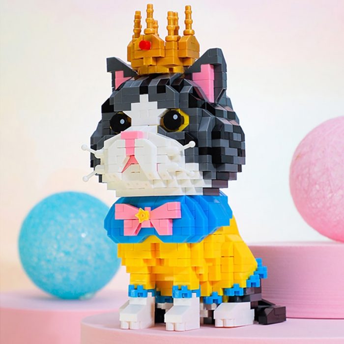 Balody Animal World Persian Cat Kitten Crown King Rabbit Overalls Hat Pet 3D Mini Diamond Blocks 4 - LOZ MALL