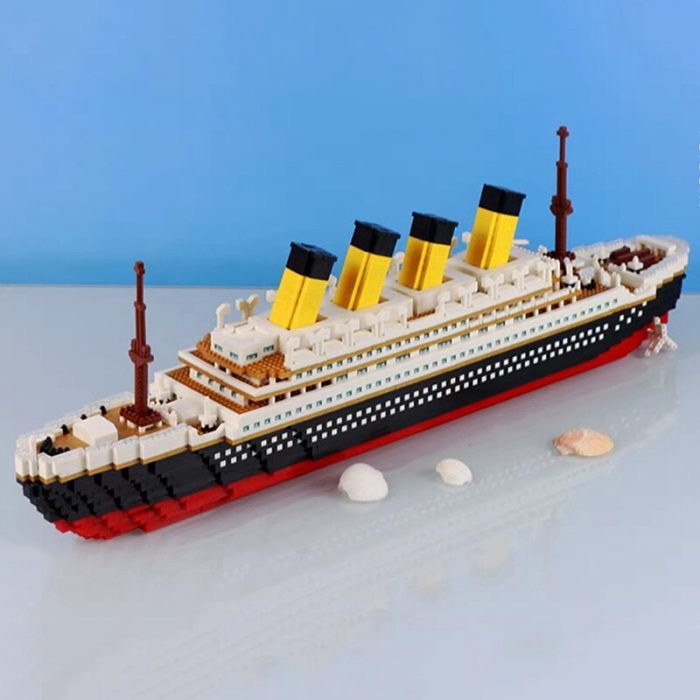 PZX 9913 Titanic Ship Cruise Boat British Passenger Liner Model Mini Diamond Blocks Bricks Building Toy 1 - LOZ MALL