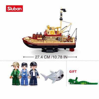 Sluban Building Block Toys Fishing Boat 592PCS Model Bricks B1118 The Great Shark Ship Compatbile With 1 - LOZ MALL